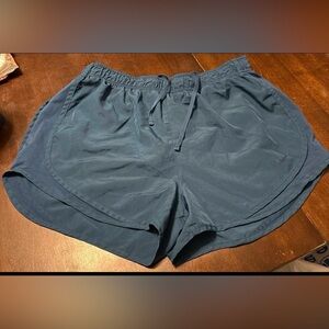 Nike women’s shorts